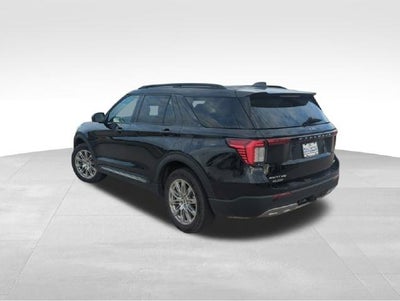 2025 Ford Explorer Active 4WD