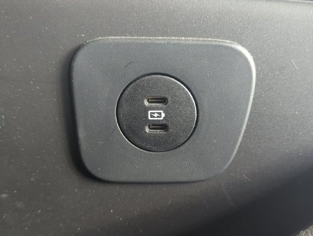 2025 Ford Explorer Active 4WD