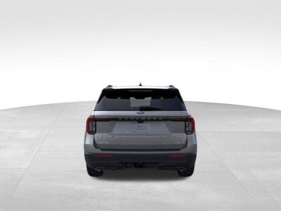 2026 Ford Explorer Active w/100A Pkg 4WD
