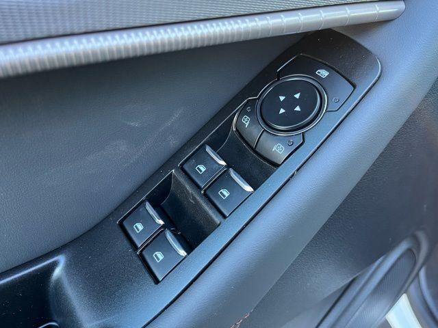 2025 Ford Explorer Active 4WD