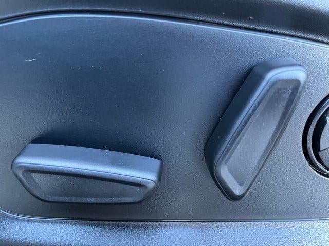 2025 Ford Explorer Active 4WD