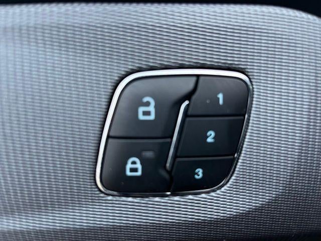 2025 Ford Explorer ST-Line 4WD