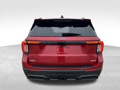 2025 Ford Explorer ST-Line 4WD