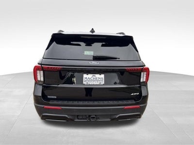 2025 Ford Explorer ST-Line 4WD