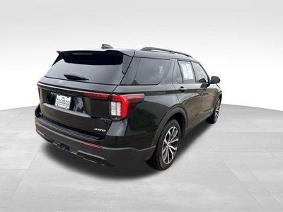 2025 Ford Explorer ST-Line 4WD