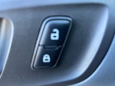 2017 Ford Transit Wagon T-150 130" Low Roof XLT Swing-Out RH Dr