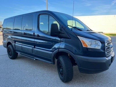 2017 Ford Transit Wagon T-150 130" Low Roof XLT Swing-Out RH Dr