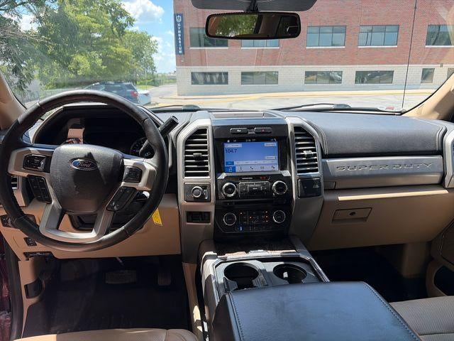 2017 Ford Super Duty F-250 SRW Lariat 4WD Crew Cab 6.75' Box