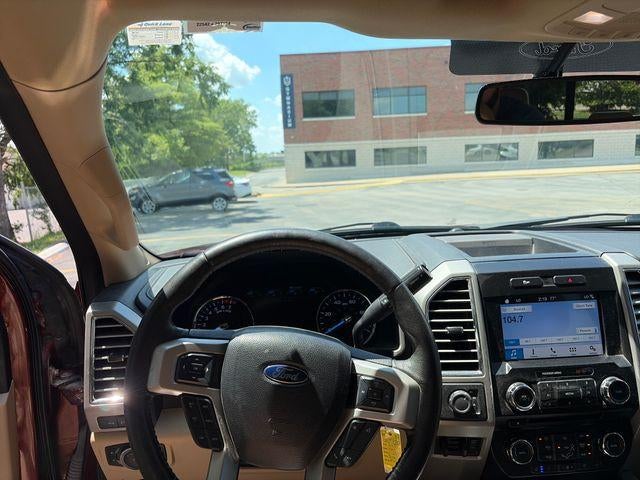 2017 Ford Super Duty F-250 SRW Lariat 4WD Crew Cab 6.75' Box