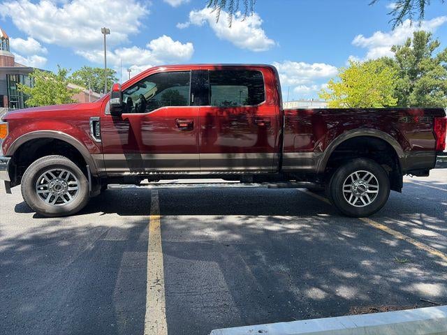 2017 Ford Super Duty F-250 SRW Lariat 4WD Crew Cab 6.75' Box