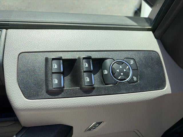 2020 Ford Super Duty F-250 SRW XL 4WD Crew Cab 6.75' Box