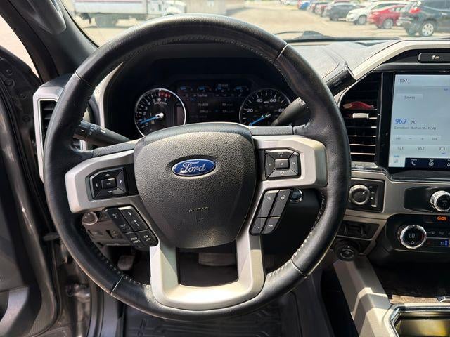 2022 Ford Super Duty F-250 SRW LARIAT 4WD Crew Cab 6.75' Box