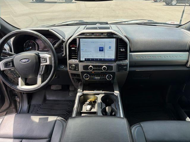 2022 Ford Super Duty F-250 SRW LARIAT 4WD Crew Cab 6.75' Box