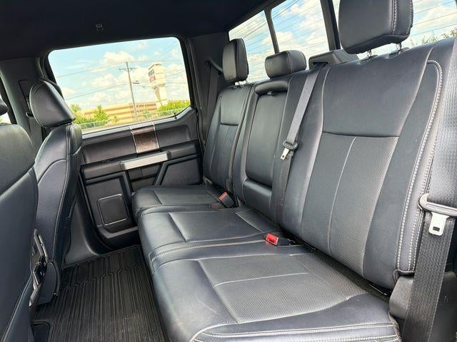 2022 Ford Super Duty F-250 SRW LARIAT 4WD Crew Cab 6.75' Box