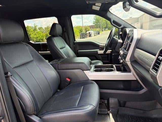 2022 Ford Super Duty F-250 SRW LARIAT 4WD Crew Cab 6.75' Box