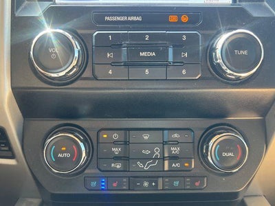 2019 Ford Super Duty F-250 SRW LARIAT 4WD Crew Cab 6.75' Box