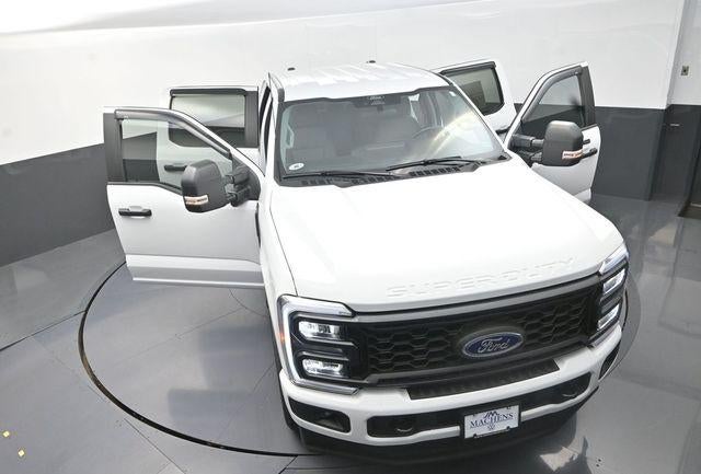 2024 Ford Super Duty F-250 SRW XL 4WD Crew Cab 6.75' Box