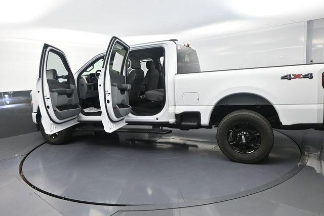 2024 Ford Super Duty F-250 SRW XL 4WD Crew Cab 6.75' Box
