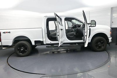 2024 Ford Super Duty F-250 SRW XL 4WD Crew Cab 6.75' Box