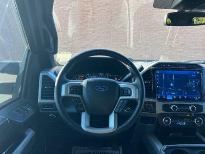 2022 Ford Super Duty F-250 SRW LARIAT 4WD Crew Cab 6.75' Box