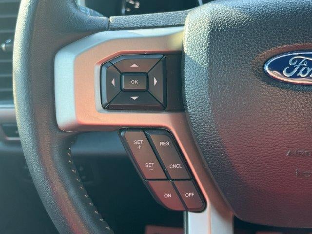 2022 Ford Super Duty F-250 SRW LARIAT 4WD Crew Cab 6.75' Box