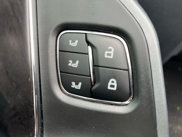 2024 Ford Super Duty F-350 SRW LARIAT 4WD Crew Cab 6.75' Box