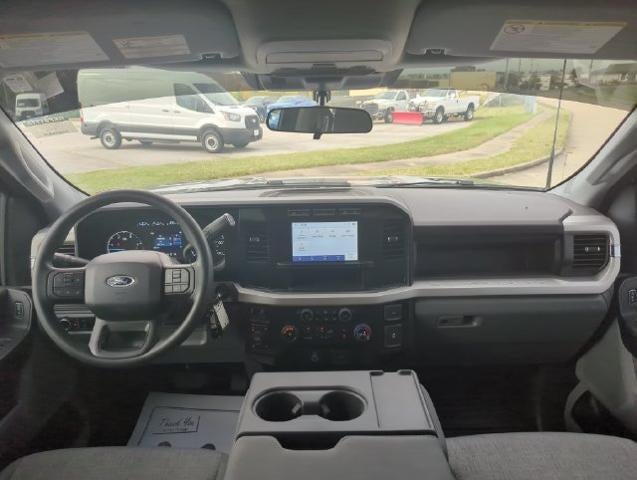 2024 Ford Super Duty F-350 SRW XL 4WD Crew Cab 6.75' Box