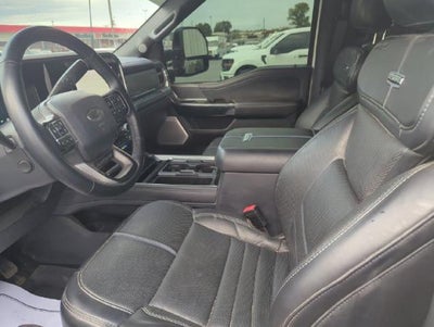 2025 Ford Super Duty F-350 SRW Platinum 4WD Crew Cab 6.75' Box