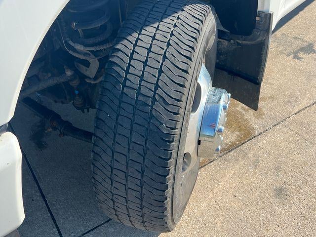 2020 Ford Super Duty F-350 DRW Limited 4WD Crew Cab 8' Box