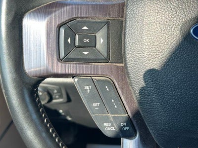 2020 Ford Super Duty F-350 DRW Limited 4WD Crew Cab 8' Box