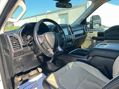 2020 Ford Super Duty F-350 DRW Limited 4WD Crew Cab 8' Box