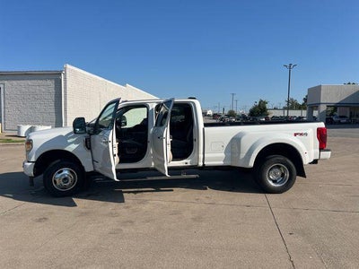 2020 Ford Super Duty F-350 DRW Limited 4WD Crew Cab 8' Box