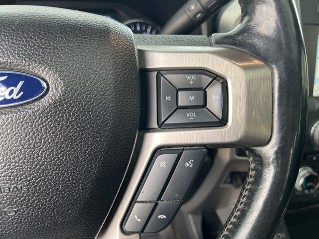 2017 Ford Super Duty F-450 DRW Platinum 4WD Crew Cab 8' Box