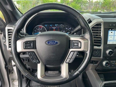 2017 Ford Super Duty F-450 DRW Platinum 4WD Crew Cab 8' Box
