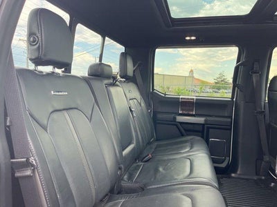 2017 Ford Super Duty F-450 DRW Platinum 4WD Crew Cab 8' Box