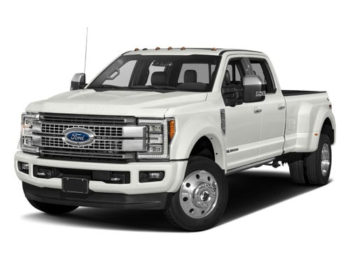 2017 Ford Super Duty F-450 DRW Platinum 4WD Crew Cab 8' Box
