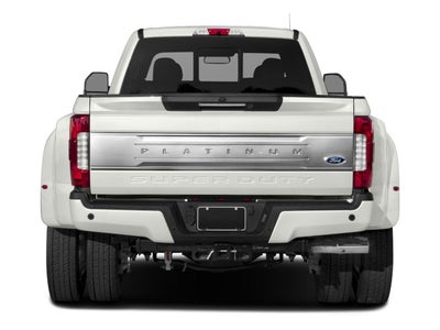 2017 Ford Super Duty F-450 DRW Platinum 4WD Crew Cab 8' Box