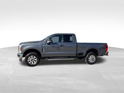 2024 Ford Super Duty F-350 SRW XLT 4WD SuperCab 6.75' Box