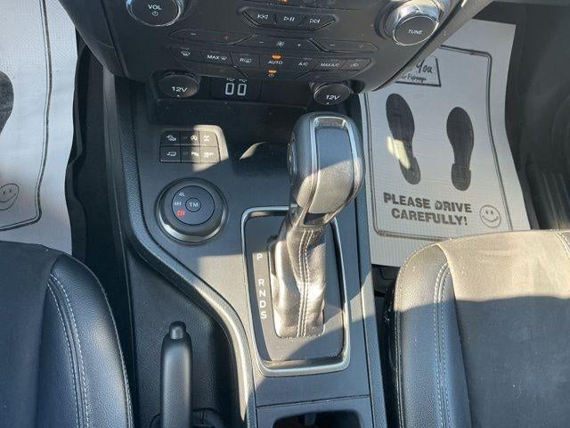 2022 Ford Ranger LARIAT 4WD SuperCrew 5' Box