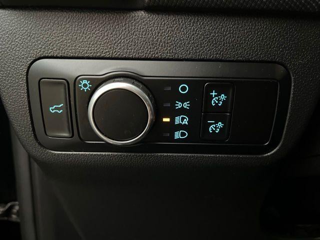 2023 Ford Ranger LARIAT 4WD SuperCrew 5' Box