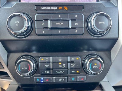 2020 Ford F-150 LARIAT 4WD SuperCrew 5.5' Box