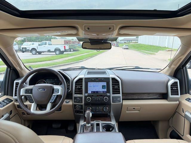 2019 Ford F-150 LARIAT 4WD SuperCrew 5.5' Box