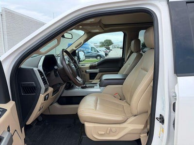 2019 Ford F-150 LARIAT 4WD SuperCrew 5.5' Box