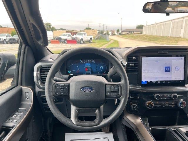 2025 Ford F-150 STX 4WD SuperCrew 5.5' Box