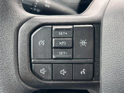 2025 Ford F-150 STX 4WD SuperCrew 5.5' Box