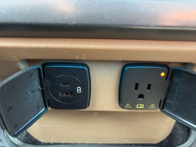 2021 Ford F-150 LARIAT 4WD SuperCrew 5.5' Box