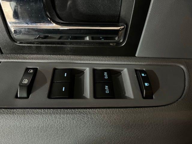 2013 Ford F-150 4WD SuperCrew 5-1/2 Ft Box XLT
