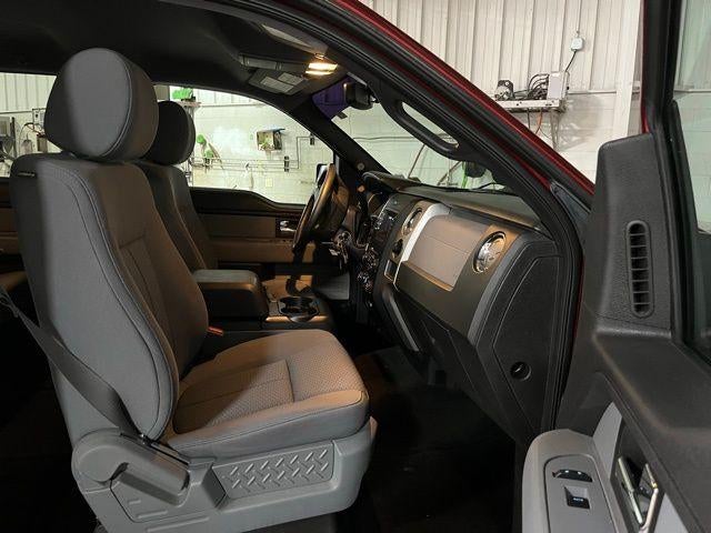 2013 Ford F-150 4WD SuperCrew 5-1/2 Ft Box XLT