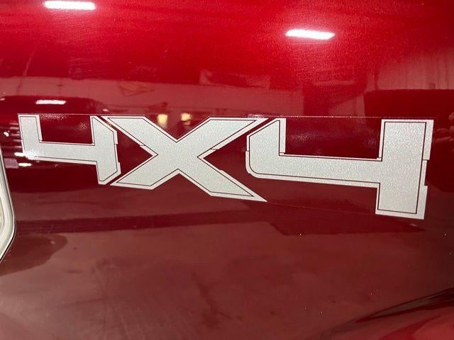 2013 Ford F-150 4WD SuperCrew 5-1/2 Ft Box XLT