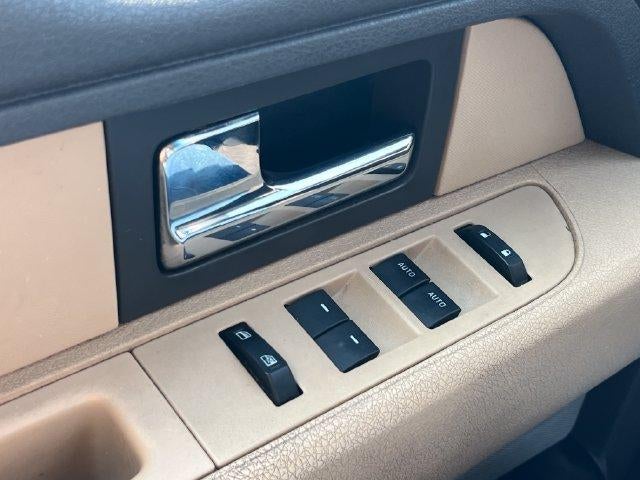 2014 Ford F-150 4WD SuperCrew 5-1/2 Ft Box XLT